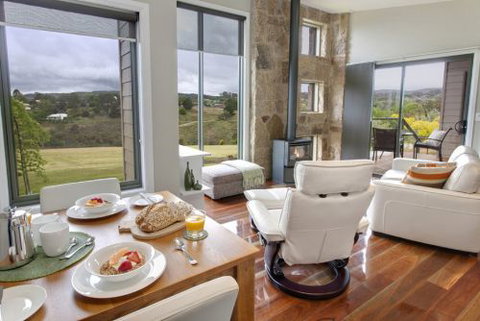 Stonetryst Spa Villas - Lismore Accommodation 2