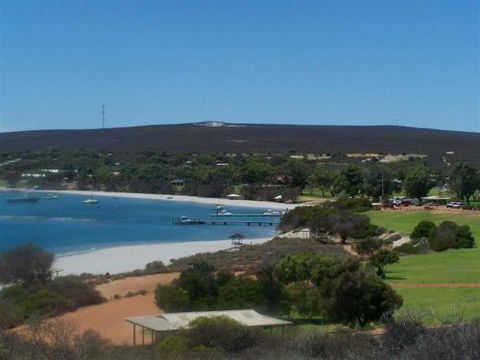 Kalbarri Accommodation Service - Lismore Accommodation 3