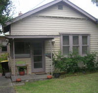 Peartree Cottage - Lismore Accommodation