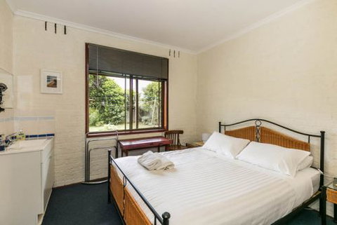 Beachside Accommodation Torquay - Lismore Accommodation 5