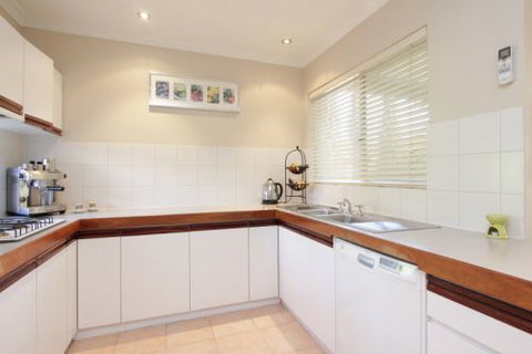 Tea Tree Manor - Lismore Accommodation 6