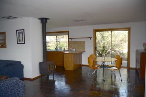 Dune Hideaway - Lismore Accommodation 0