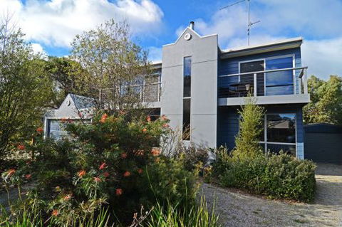 Barrakee Beach House - Lismore Accommodation 0