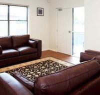 Executive Oasis Narribri Serviced Apartments - Lismore Accommodation