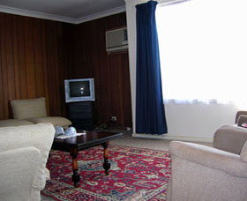 Black Opal Holiday Units - Lismore Accommodation 0