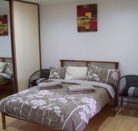 Potch amp Colour - Lismore Accommodation