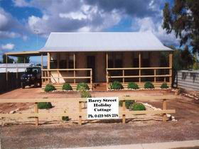 Cowell Barry Street Holiday Cottage - Lismore Accommodation 0