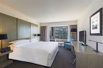 Hyatt Regency Sydney - Lismore Accommodation 2