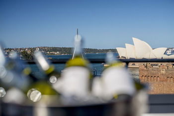 Holiday Inn Old Sydney The Rocks - Lismore Accommodation 30