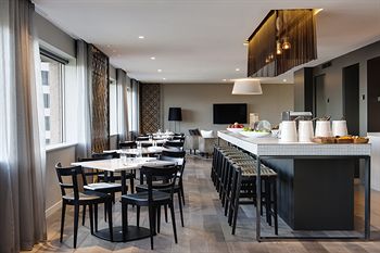 PARKROYAL Darling Harbour, Sydney - Lismore Accommodation 5