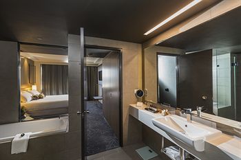 PARKROYAL Darling Harbour, Sydney - Lismore Accommodation 13