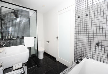 Ovolo Woolloomooloo - Lismore Accommodation 72