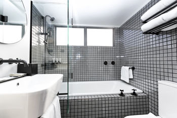 Ovolo Woolloomooloo - Lismore Accommodation 84