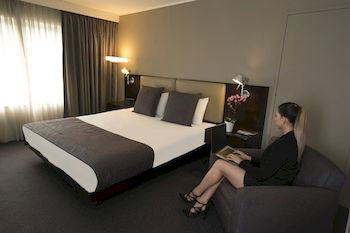 Novotel Sydney Rockford Darling Harbour - Lismore Accommodation 4