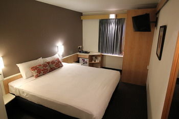 Ibis Newcastle - Lismore Accommodation 6