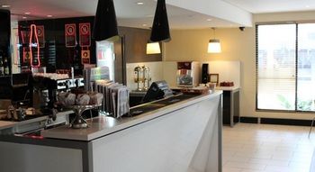 Ibis Newcastle - Lismore Accommodation 20