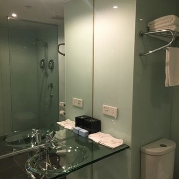 Ramada Encore Dandenong - Lismore Accommodation 1