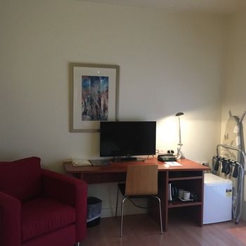 Ramada Encore Dandenong - Lismore Accommodation 12