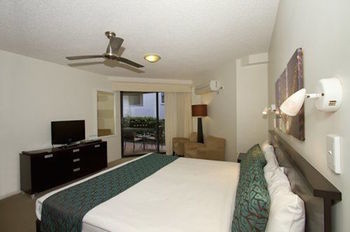 Beach Retreat Coolum - Lismore Accommodation 24