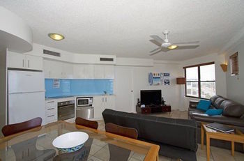 Beach Retreat Coolum - Lismore Accommodation 37
