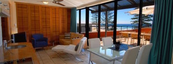 Beach Retreat Coolum - Lismore Accommodation 40
