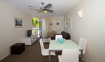 Beach Retreat Coolum - Lismore Accommodation 44