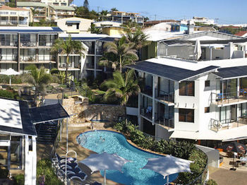 Beach Retreat Coolum - Lismore Accommodation 47