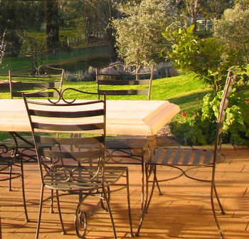 Estate Tuscany - Lismore Accommodation 18
