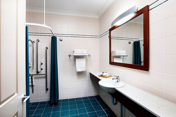 Harrigan's Irish Pub & Accommodation - Lismore Accommodation 5