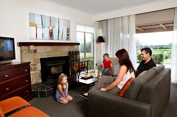 Harrigan's Irish Pub & Accommodation - Lismore Accommodation 30