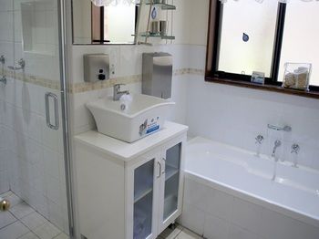 Wombats B&B - Apartments - Lismore Accommodation 2