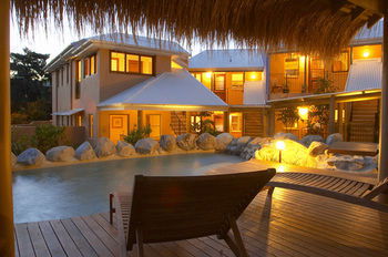 L'Auberge Noosa - Lismore Accommodation 0