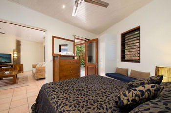 L'Auberge Noosa - Lismore Accommodation 3