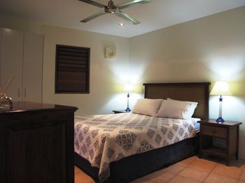 L'Auberge Noosa - Lismore Accommodation 4