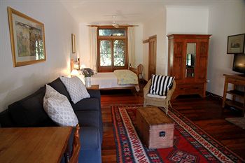 Carriages Boutique Hotel - Lismore Accommodation 10