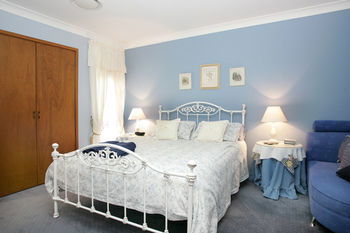 Lavender House B&B - Lismore Accommodation 10