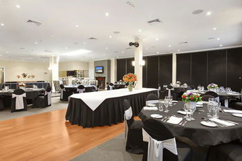 Checkers Resort & Conference Centre - Lismore Accommodation 9