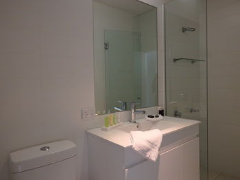 Hiigh Apartments - Lismore Accommodation 24