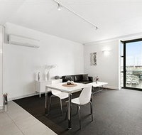 Docklands Private Collection of Apartments - Digital Harbour - Lismore Accommodation