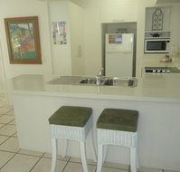 Sunset Cove Noosa - Lismore Accommodation