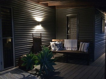 Lilies Luxury Retreats - Lismore Accommodation 23