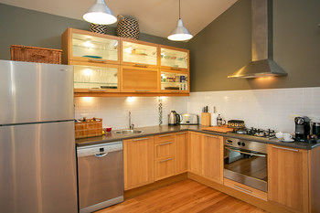 Lilies Luxury Retreats - Lismore Accommodation 38
