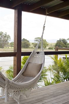 Lilies Luxury Retreats - Lismore Accommodation 9