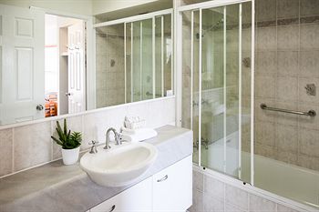Dockside Mooloolaba - Lismore Accommodation 19