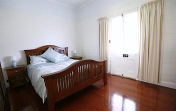 Singletons Retreat - Lismore Accommodation 10