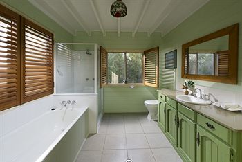 Glass House Mountains Ecolodge - Lismore Accommodation 21