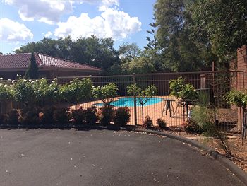 Nunawading Motor Inn - Lismore Accommodation 13