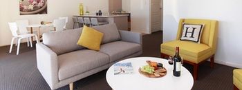H Boutique Hotel - Lismore Accommodation 18