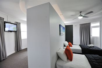 The Lakes Hotel - Lismore Accommodation 6