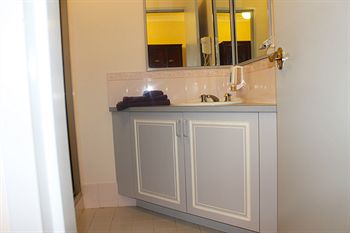 Colonial Motor Inn Lithgow - Lismore Accommodation 2